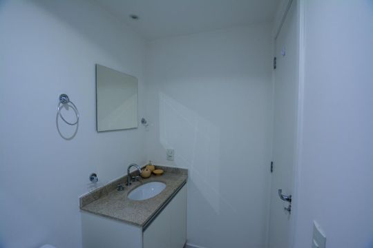 Banheiro da Suíte de apartamento para alugar com 1 quarto, 32m² em Butantã, São Paulo