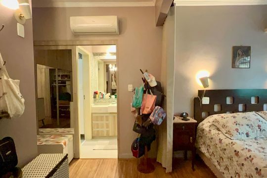 Suite da Edícula  de casa para alugar com 6 quartos, 575m² em Jardim Paulistano, São Paulo