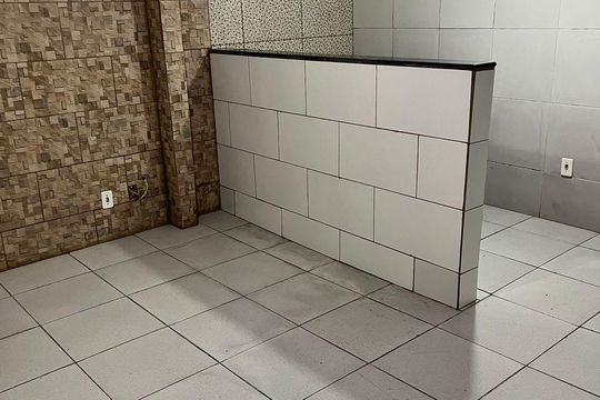Sala de apartamento para alugar com 1 quarto, 25m² em Valparaíso, Petrópolis