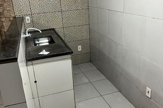 Cozinha de apartamento para alugar com 1 quarto, 25m² em Valparaíso, Petrópolis