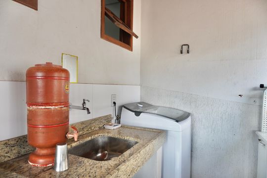 Área de Serviço de casa à venda com 3 quartos, 128m² em Alto Caiçaras, Belo Horizonte