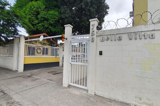 Fachada de apartamento para alugar com 2 quartos, 80m² em Taquara, Rio de Janeiro