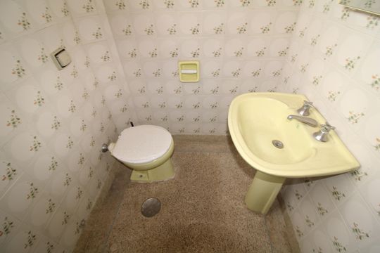 Banheiro de apartamento à venda com 2 quartos, 72m² em Água Fria, São Paulo