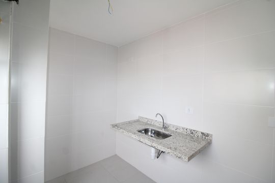 Cozinha de apartamento à venda com 2 quartos, 42m² em Vila Constança, São Paulo