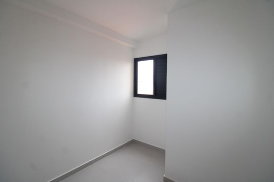 Quarto 1 de apartamento à venda com 2 quartos, 37m² em Vila Constança, São Paulo
