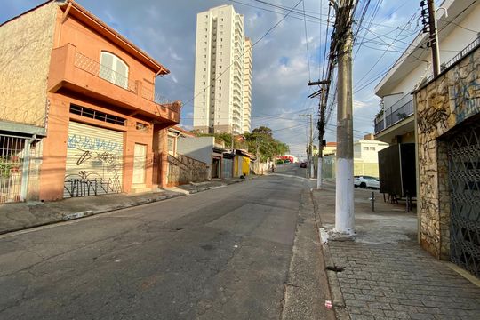 Vista da Rua de casa para alugar com 4 quartos, 300m² em Vila Isolina Mazzei, São Paulo