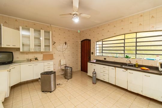 Cozinha de casa para alugar com 4 quartos, 300m² em Vila Isolina Mazzei, São Paulo