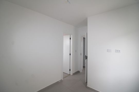 Quarto 2 de apartamento à venda com 2 quartos, 40m² em Vila Constança, São Paulo