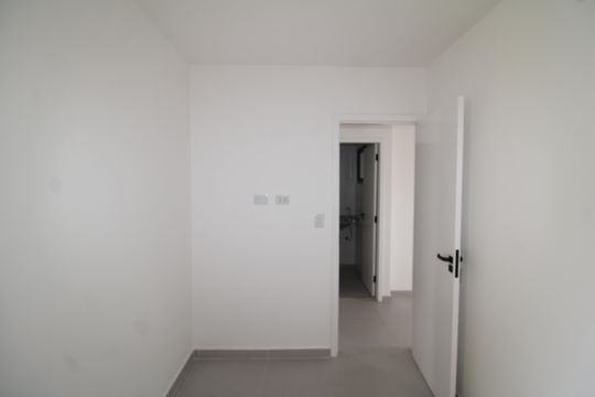 Quarto 1 de apartamento à venda com 2 quartos, 40m² em Vila Constança, São Paulo