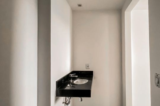 Banheiro da Suíte de apartamento para alugar com 1 quarto, 90m² em Chácara Tatuapé, São Paulo