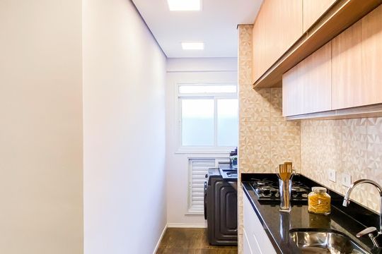 Cozinha  de apartamento à venda com 2 quartos, 47m² em Chácara Tatuapé, São Paulo