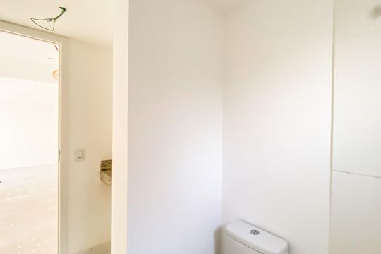 Banheiro de apartamento para alugar com 1 quarto, 47m² em Chácara Tatuapé, São Paulo
