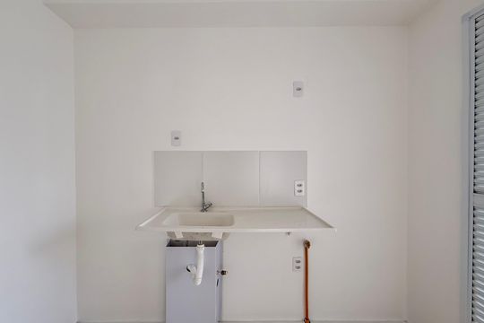 Cozinha  de apartamento à venda com 2 quartos, 29m² em Santo Amaro, São Paulo