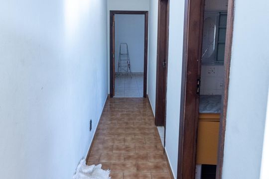 Corredor dos Quartos  de casa para alugar com 3 quartos, 165m² em Conjunto Habitacional Vila Santana (sousas), Campinas