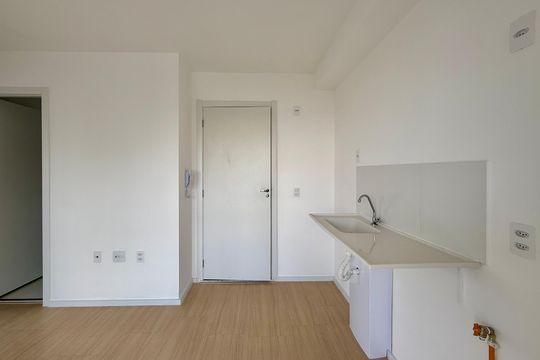 Cozinha  de apartamento à venda com 2 quartos, 35m² em Santo Amaro, São Paulo