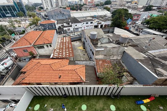 Vista  de apartamento à venda com 2 quartos, 26m² em Santo Amaro, São Paulo