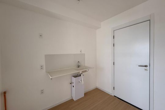 Cozinha de apartamento à venda com 2 quartos, 29m² em Santo Amaro, São Paulo