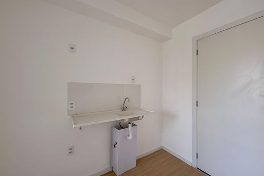 Cozinha de apartamento à venda com 2 quartos, 28m² em Santo Amaro, São Paulo