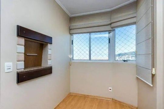 Varanda de apartamento para alugar com 3 quartos, 108m² em Santana, Porto Alegre