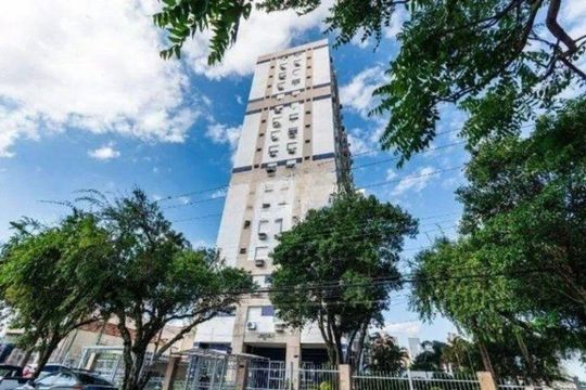 Apartamento para alugar com 3 quartos, 108m² em Santana, Porto Alegre