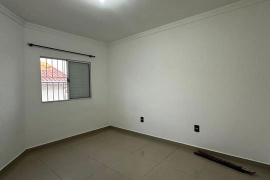 Quarto de casa para alugar com 2 quartos, 75m² em Caguaçu, Sorocaba