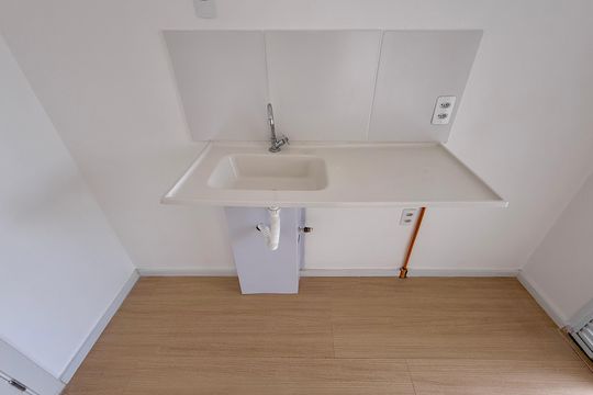 Cozinha  de apartamento à venda com 2 quartos, 29m² em Santo Amaro, São Paulo