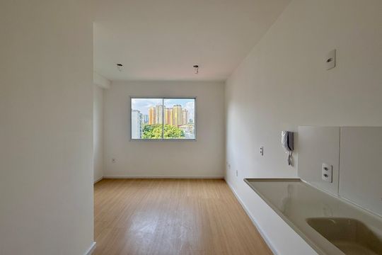 Cozinha  de kitnet/studio à venda com 1 quarto, 16m² em Santo Amaro, São Paulo