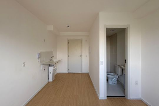 Quarto de kitnet/studio à venda com 1 quarto, 16m² em Santo Amaro, São Paulo