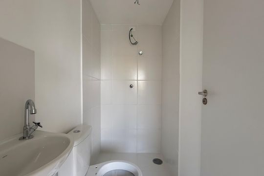 Banheiro   de kitnet/studio à venda com 1 quarto, 17m² em Santo Amaro, São Paulo