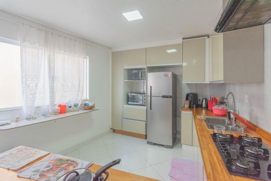Casa 2- Cozinha de casa à venda com 3 quartos, 600m² em Jardim Cristina, Campinas