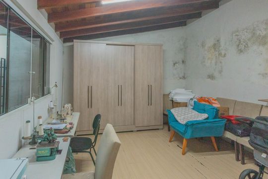 Quarto de Serviço de casa à venda com 3 quartos, 600m² em Jardim Cristina, Campinas