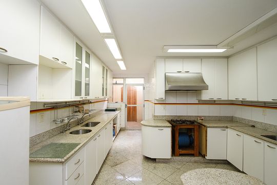Cozinha de casa à venda com 4 quartos, 294m² em Jardim America, Belo Horizonte
