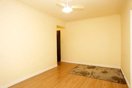 Sala de apartamento à venda com 2 quartos, 60m² em Menino Deus, Porto Alegre