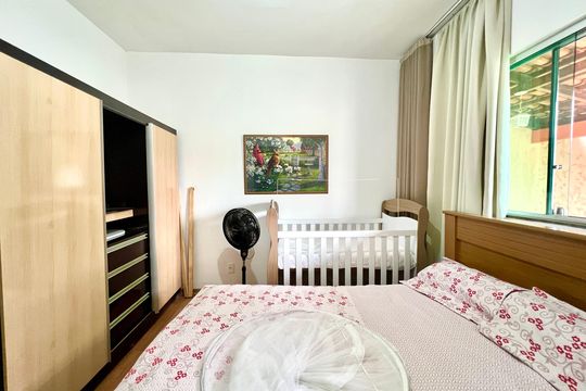Casa à venda com 5 quartos, 400m² em Rio Branco, Belo Horizonte