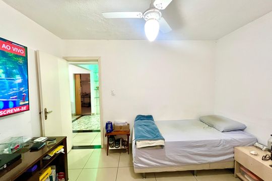 Casa à venda com 5 quartos, 400m² em Rio Branco, Belo Horizonte