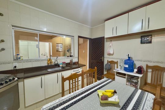 Cozinha de casa à venda com 3 quartos, 133m² em Vila Zanardi, Guarulhos