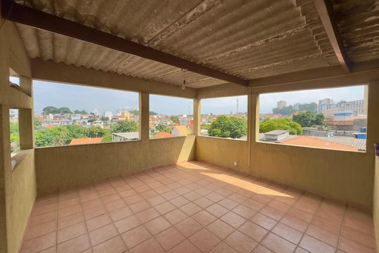 Terraço de casa à venda com 3 quartos, 133m² em Vila Zanardi, Guarulhos