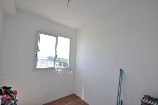 Quarto 2 de apartamento para alugar com 2 quartos, 32m² em Vila Maria, São Paulo