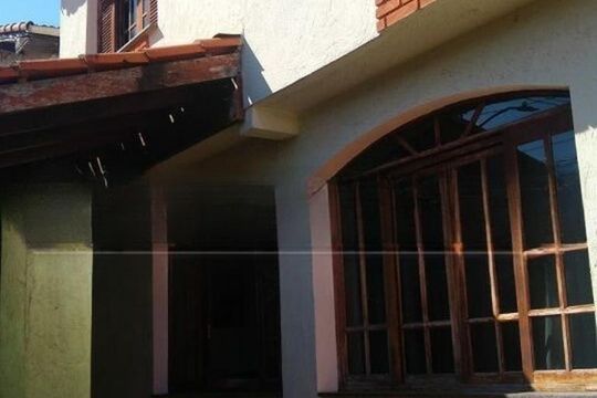 Casa à venda com 4 quartos, 180m² em Jardim Bonito, São Paulo