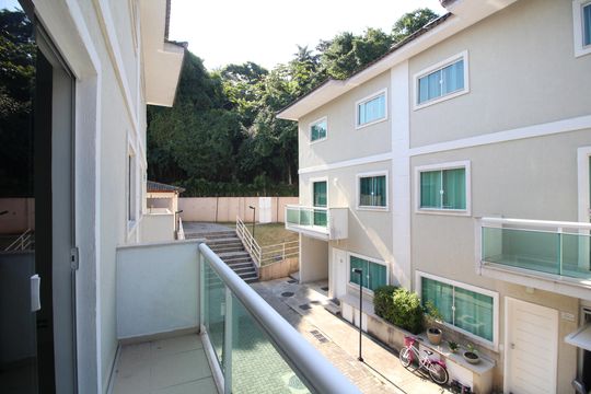 Quarto 3 - Varanda e vista de casa de condomínio à venda com 4 quartos, 150m² em Taquara, Rio de Janeiro