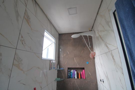 Banheiro da suíte de casa à venda com 3 quartos, 126m² em Vila Represa, São Paulo