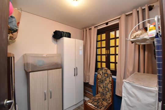 Quarto de Serviço de casa à venda com 5 quartos, 330m² em Vista Alegre, Curitiba