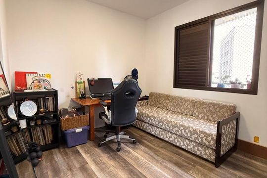 Apartamento à venda com 3 quartos, 123m² em Vila Mariana, São Paulo