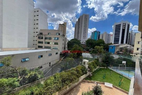 Apartamento à venda com 3 quartos, 123m² em Vila Mariana, São Paulo