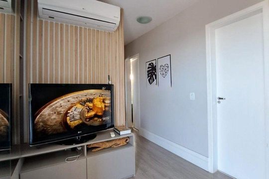 Sala de apartamento à venda com 3 quartos, 63m² em São Sebastião, Porto Alegre