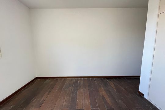 Quarto 1 de casa à venda com 3 quartos, 121m² em Jardim Sao Jorge (raposo Tavares), São Paulo