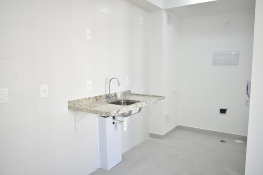 Cozinha de apartamento à venda com 2 quartos, 38m² em Chácara Inglesa, São Paulo