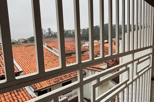 Quarto 1 Varanda de casa à venda com 3 quartos, 247m² em Parque Gerassi, Santo André