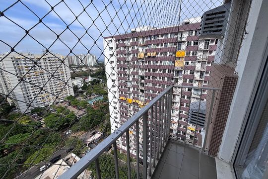 Varanda de apartamento para alugar com 2 quartos, 57m² em Barra da Tijuca, Rio de Janeiro