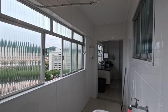 Área de Serviço - 1º Piso de apartamento para alugar com 3 quartos, 201m² em Vila Belmiro, Santos
